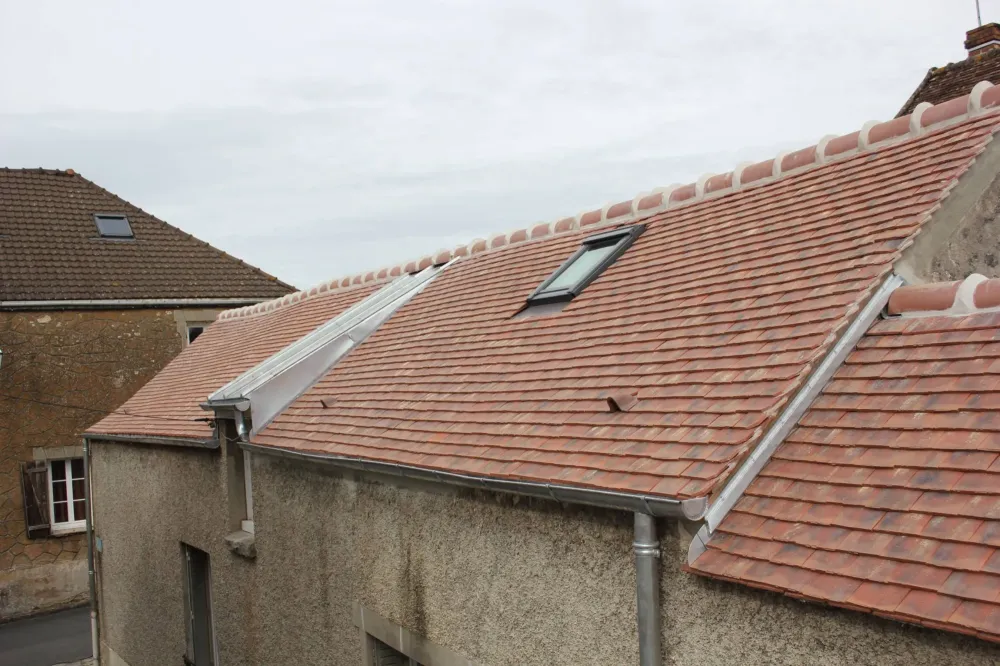 Toit du Monde Couverture à Cerny apreswebp